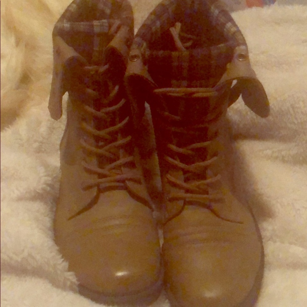 Lace up combat boots